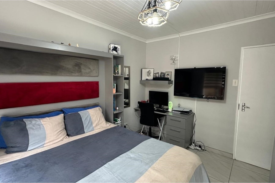 3 Bedroom Property for Sale in Huttenheights KwaZulu-Natal