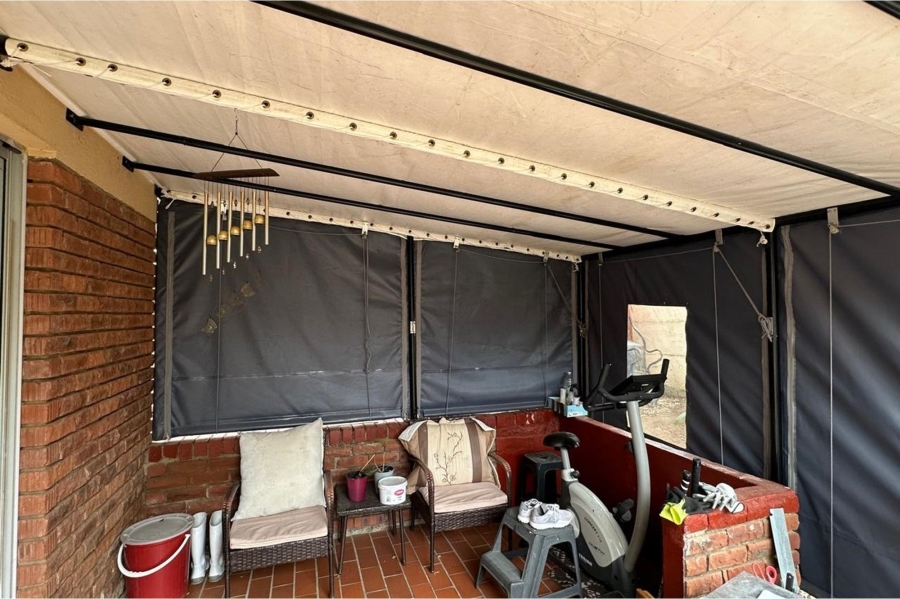 3 Bedroom Property for Sale in Huttenheights KwaZulu-Natal