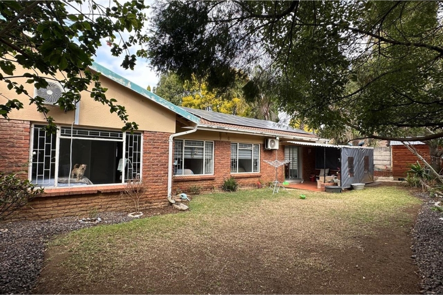 3 Bedroom Property for Sale in Huttenheights KwaZulu-Natal