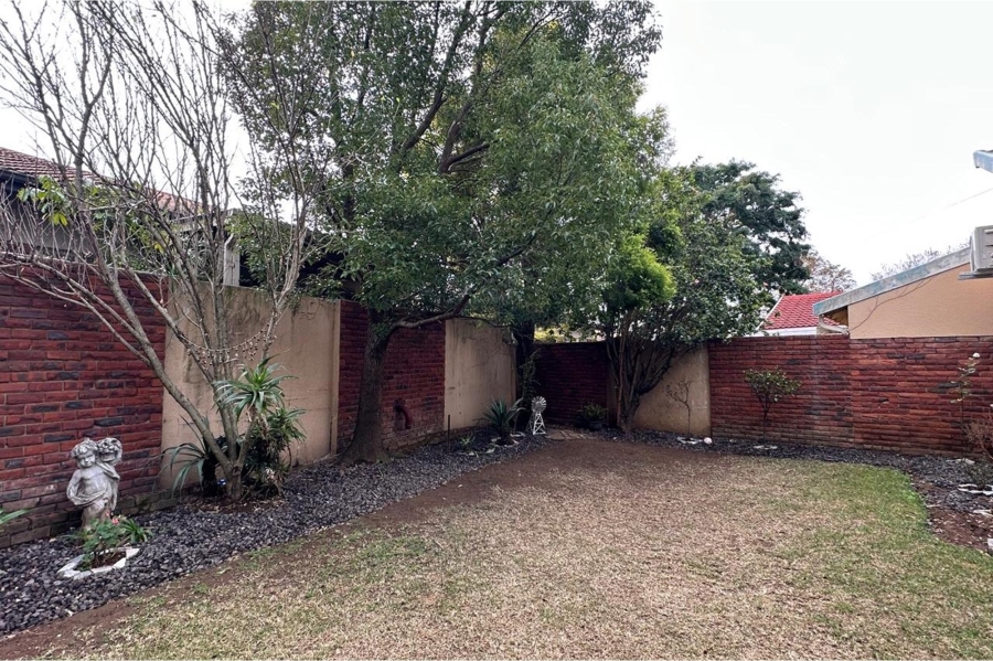 3 Bedroom Property for Sale in Huttenheights KwaZulu-Natal