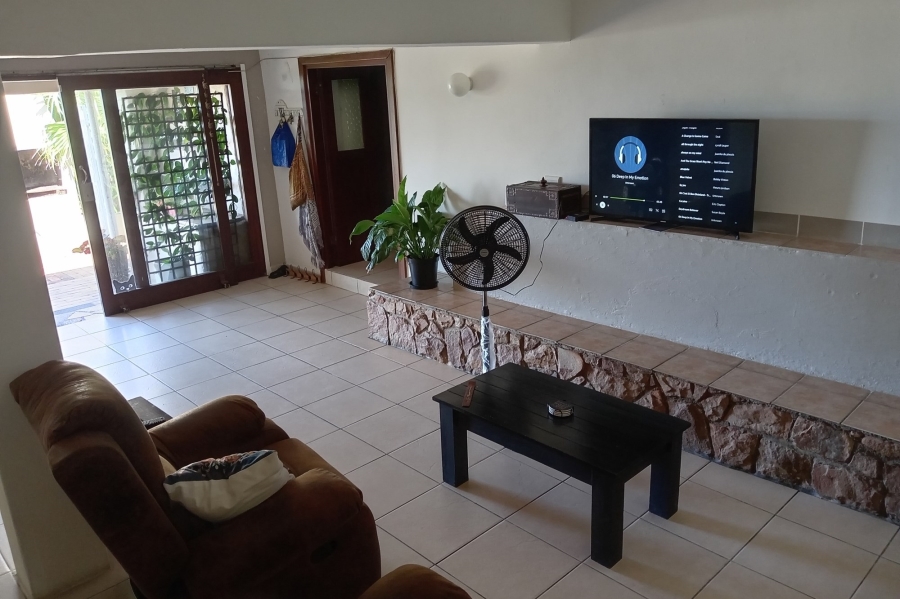 To Let 1 Bedroom Property for Rent in Ramsgate KwaZulu-Natal