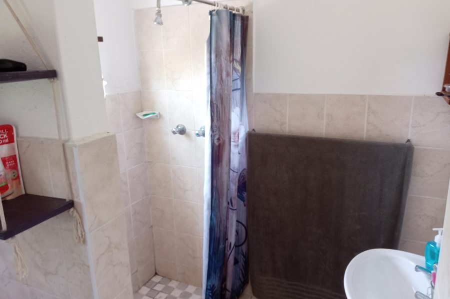 To Let 1 Bedroom Property for Rent in Ramsgate KwaZulu-Natal