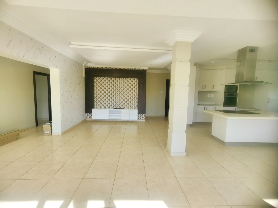 To Let 3 Bedroom Property for Rent in Umhlanga KwaZulu-Natal