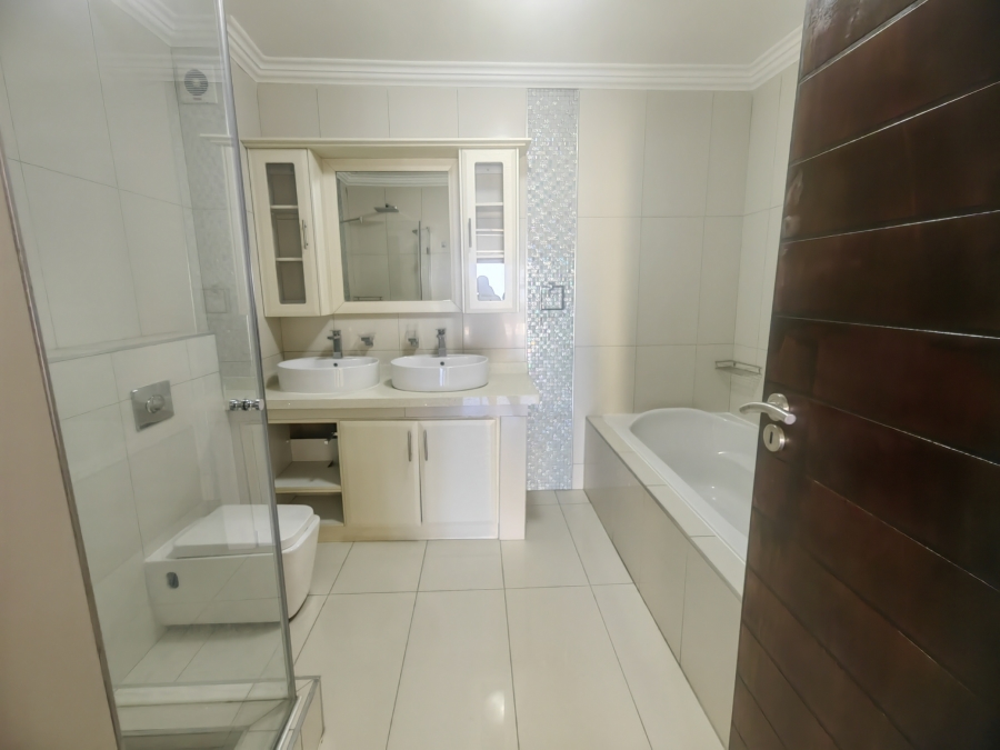 To Let 3 Bedroom Property for Rent in Umhlanga KwaZulu-Natal