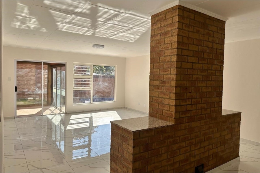 4 Bedroom Property for Sale in Aviary Hill KwaZulu-Natal