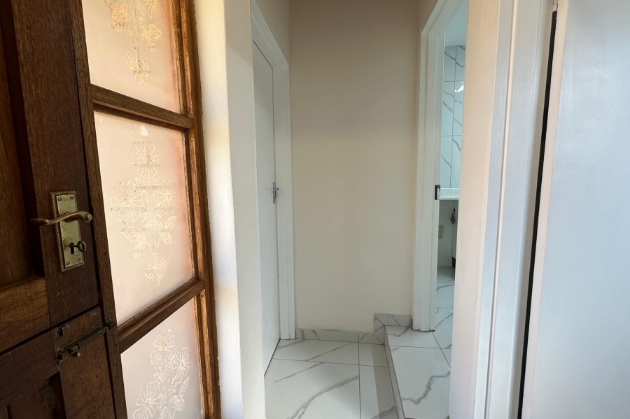 4 Bedroom Property for Sale in Aviary Hill KwaZulu-Natal