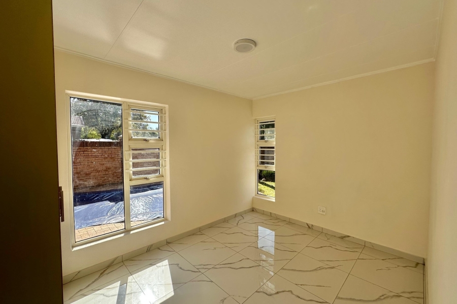 4 Bedroom Property for Sale in Aviary Hill KwaZulu-Natal