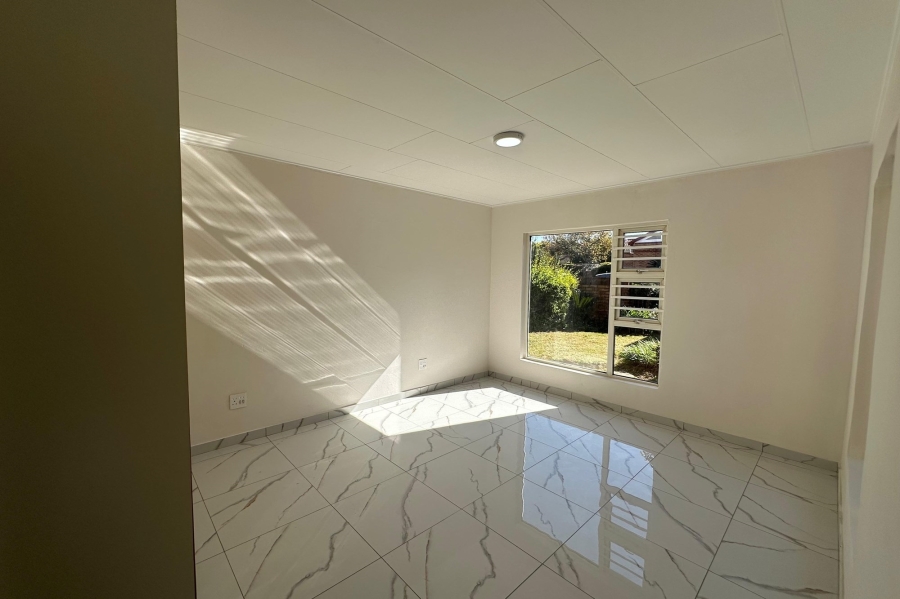 4 Bedroom Property for Sale in Aviary Hill KwaZulu-Natal