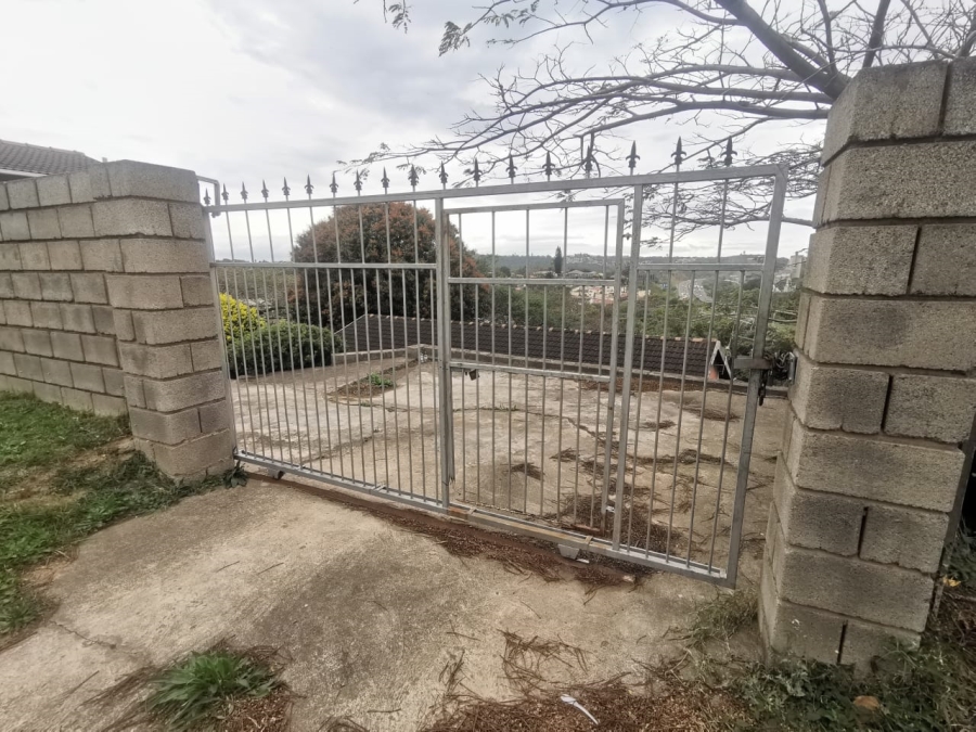 3 Bedroom Property for Sale in Bellair KwaZulu-Natal