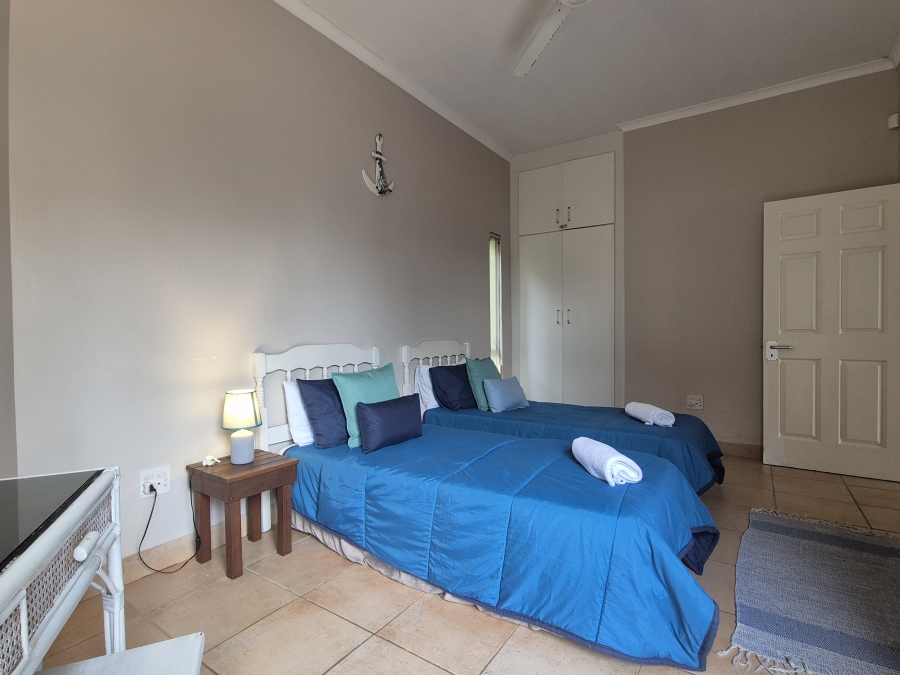 3 Bedroom Property for Sale in Tinley Manor KwaZulu-Natal