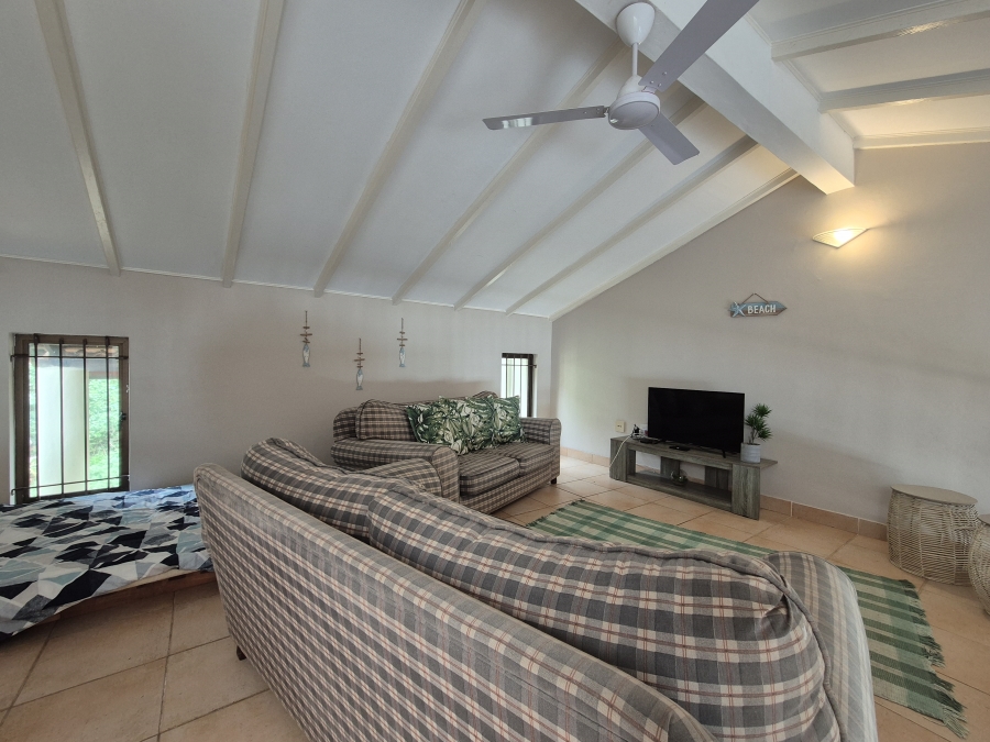 3 Bedroom Property for Sale in Tinley Manor KwaZulu-Natal