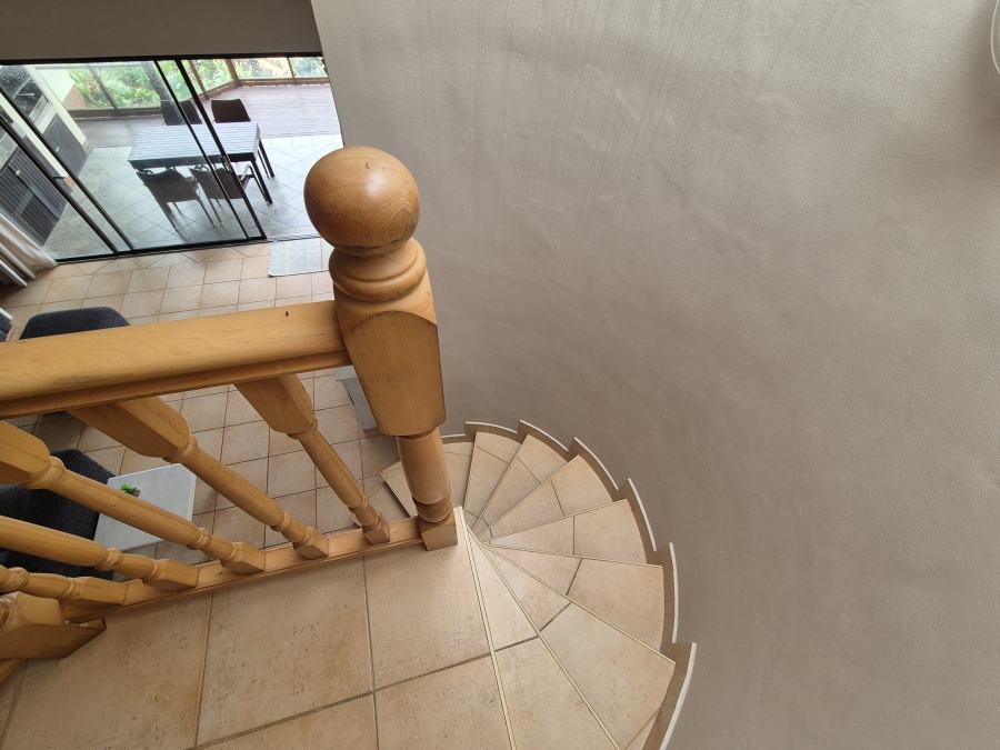3 Bedroom Property for Sale in Tinley Manor KwaZulu-Natal