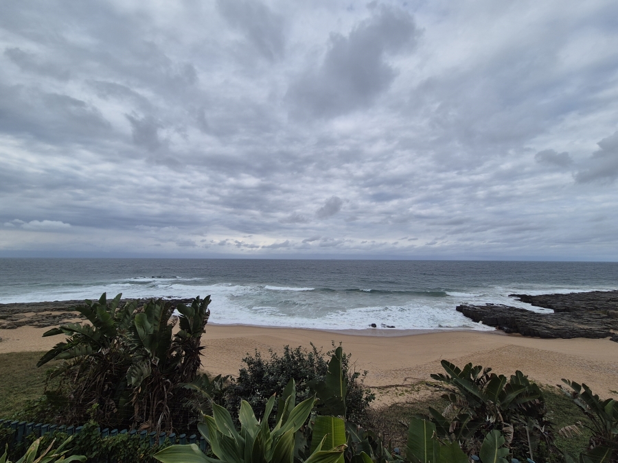 3 Bedroom Property for Sale in Tinley Manor KwaZulu-Natal