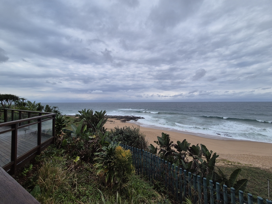 3 Bedroom Property for Sale in Tinley Manor KwaZulu-Natal