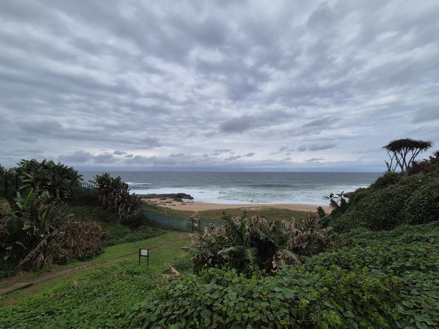 3 Bedroom Property for Sale in Tinley Manor KwaZulu-Natal