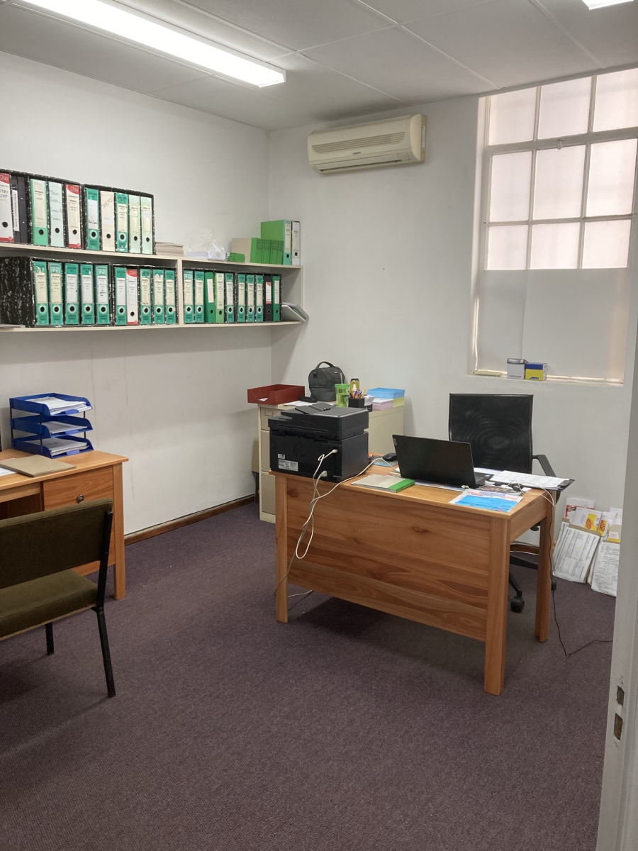 To Let commercial Property for Rent in New Germany KwaZulu-Natal