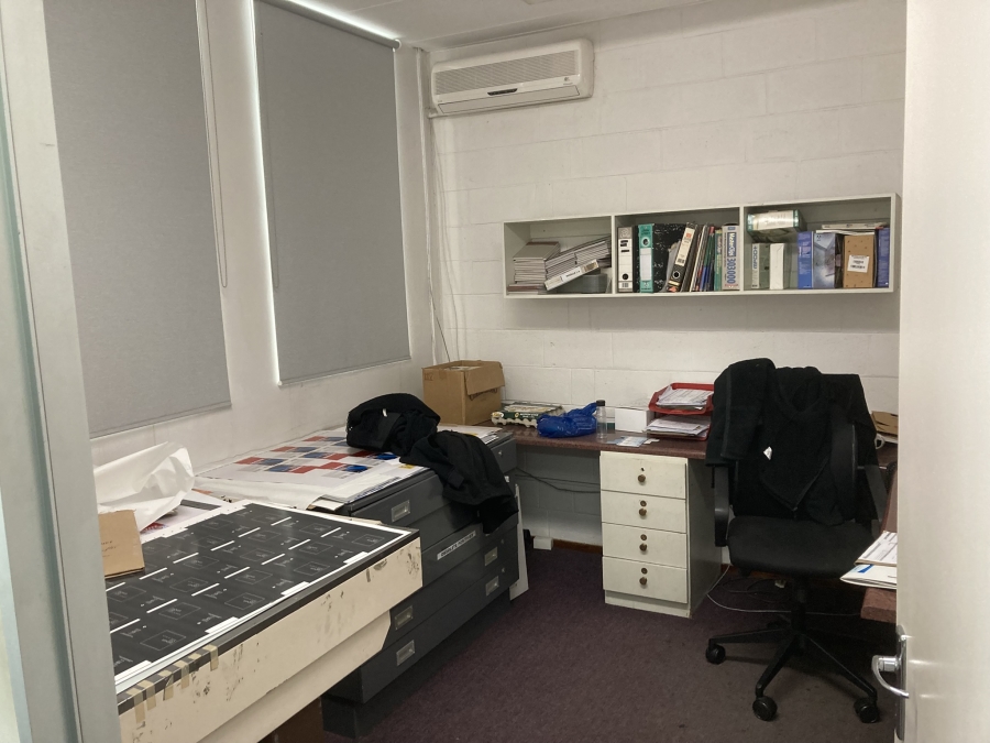 To Let commercial Property for Rent in New Germany KwaZulu-Natal