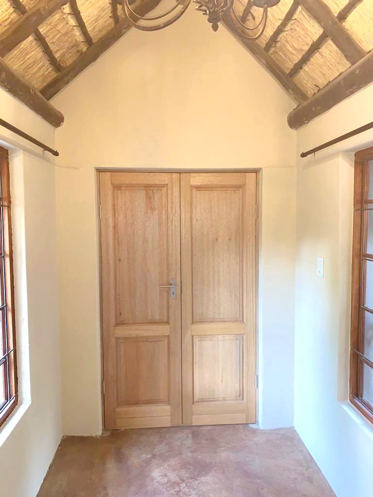 To Let 2 Bedroom Property for Rent in Crestholme KwaZulu-Natal