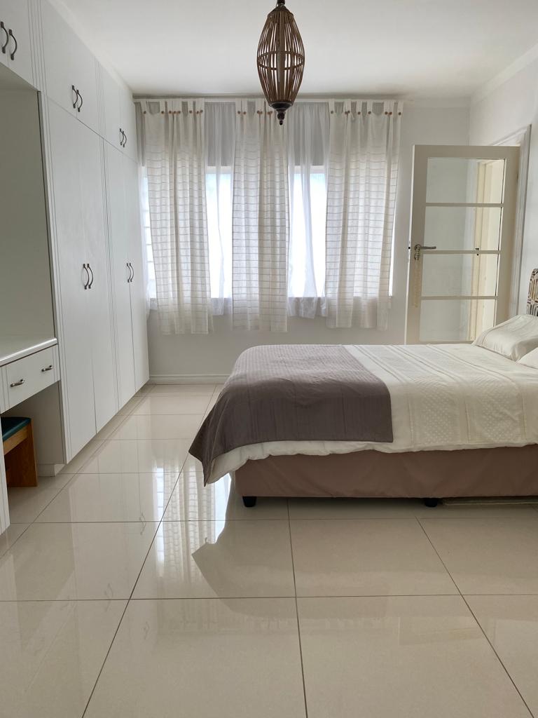 1 Bedroom Property for Sale in Windermere KwaZulu-Natal