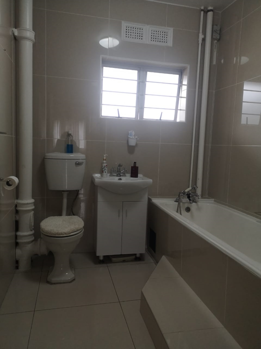 1 Bedroom Property for Sale in Windermere KwaZulu-Natal