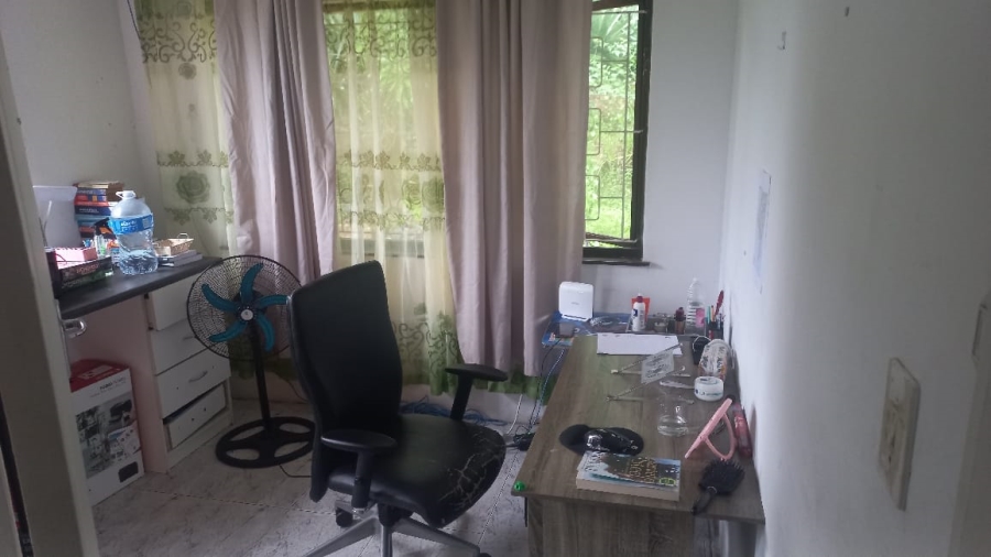 5 Bedroom Property for Sale in Silverglen KwaZulu-Natal