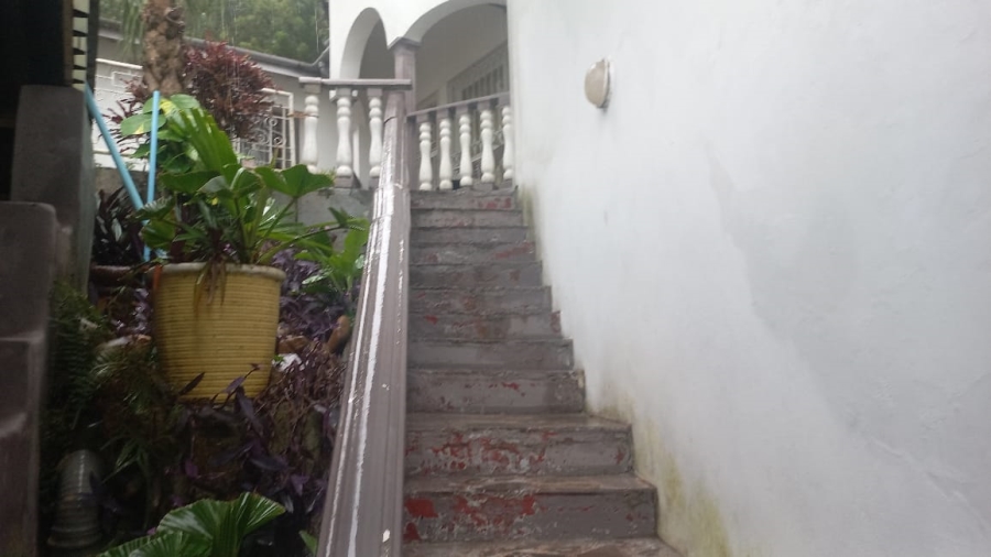 5 Bedroom Property for Sale in Silverglen KwaZulu-Natal