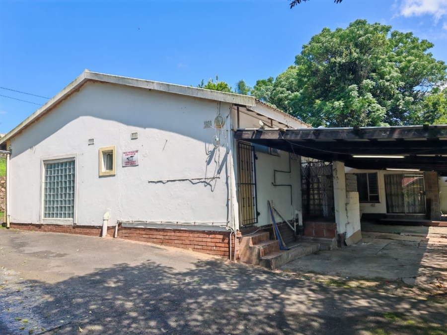 8 Bedroom Property for Sale in Atholl Heights KwaZulu-Natal