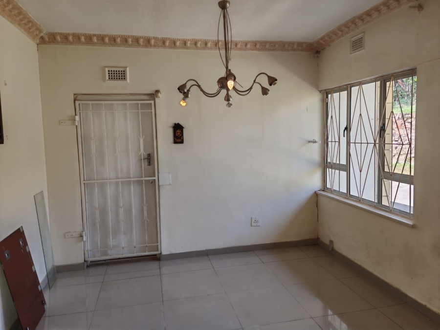 8 Bedroom Property for Sale in Atholl Heights KwaZulu-Natal