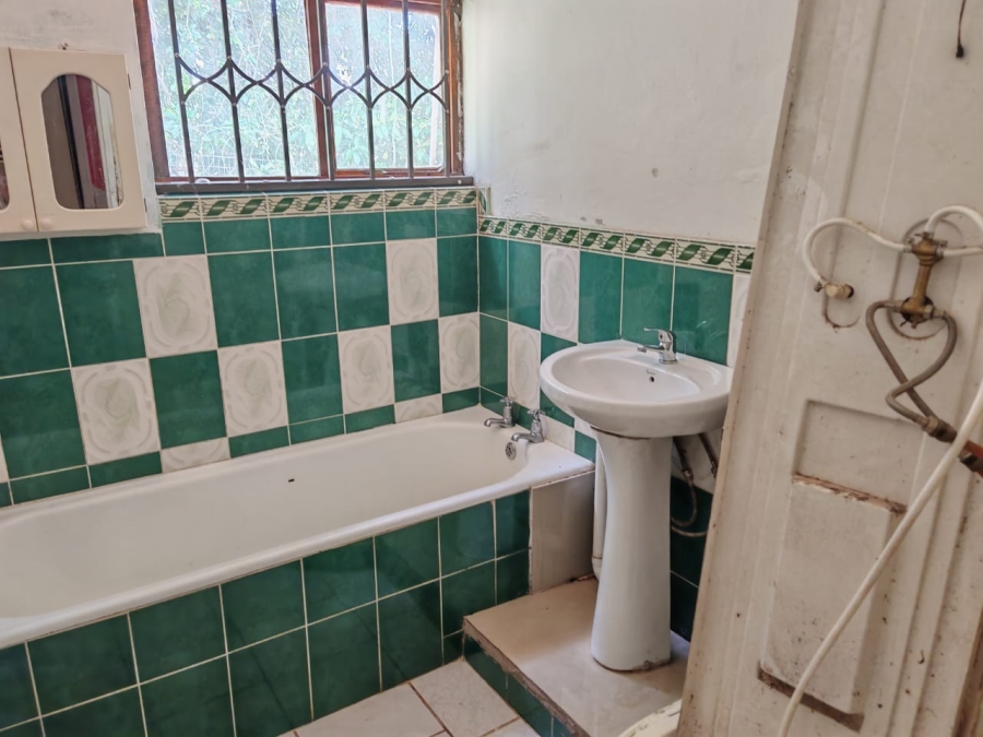 8 Bedroom Property for Sale in Atholl Heights KwaZulu-Natal