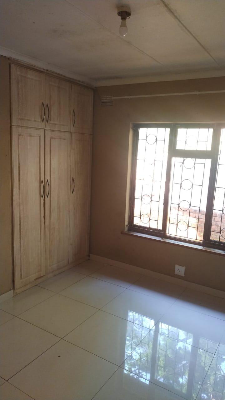 5 Bedroom Property for Sale in Manor Gardens KwaZulu-Natal