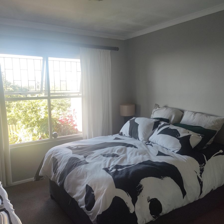 2 Bedroom Property for Sale in Kloof KwaZulu-Natal