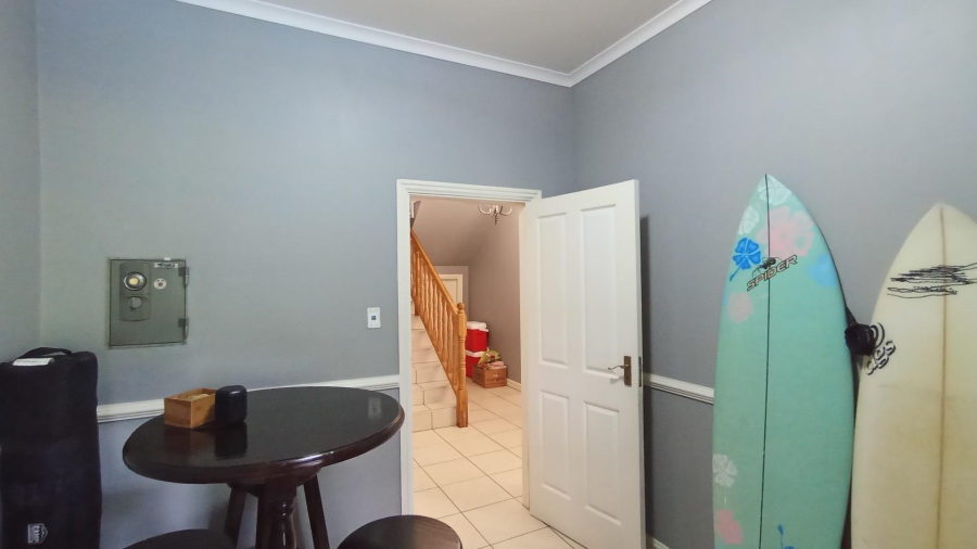 3 Bedroom Property for Sale in Albany KwaZulu-Natal