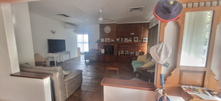 4 Bedroom Property for Sale in Glenmore KwaZulu-Natal
