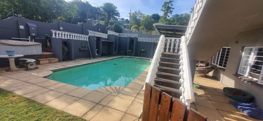 4 Bedroom Property for Sale in Glenmore KwaZulu-Natal