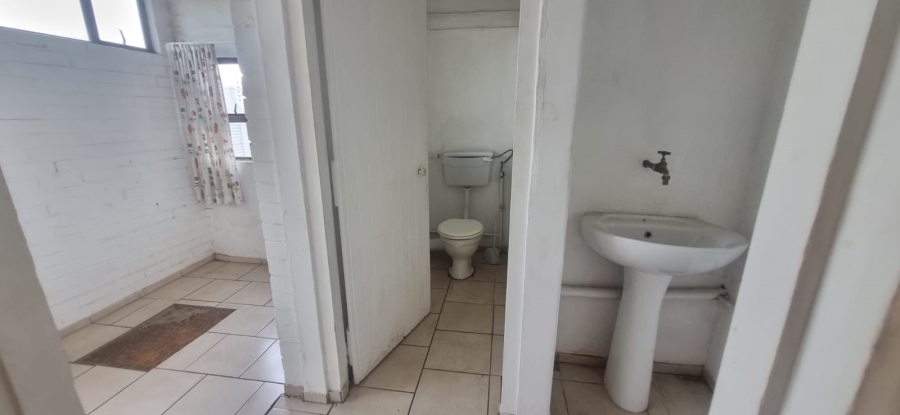 4 Bedroom Property for Sale in Glenmore KwaZulu-Natal
