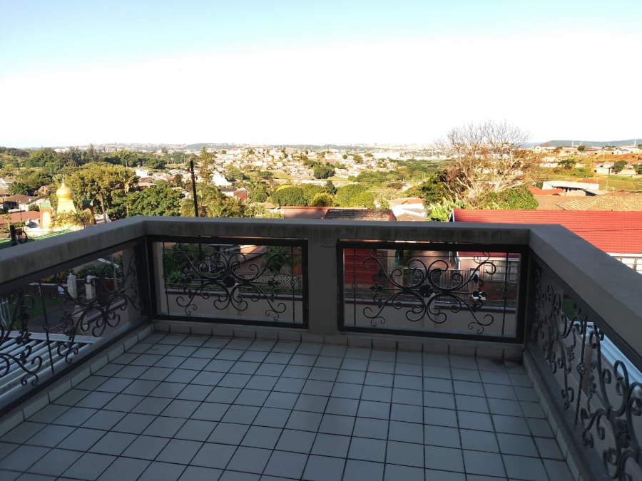 6 Bedroom Property for Sale in Mobeni Heights KwaZulu-Natal