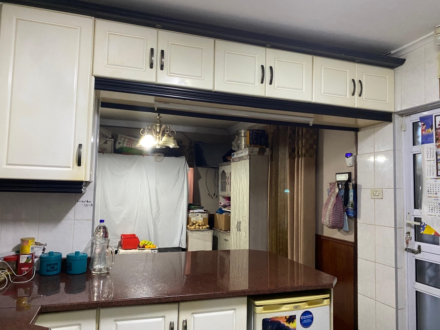 6 Bedroom Property for Sale in Mobeni Heights KwaZulu-Natal