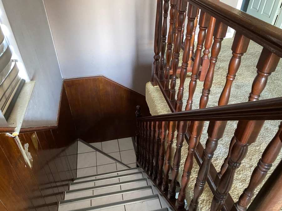 6 Bedroom Property for Sale in Mobeni Heights KwaZulu-Natal
