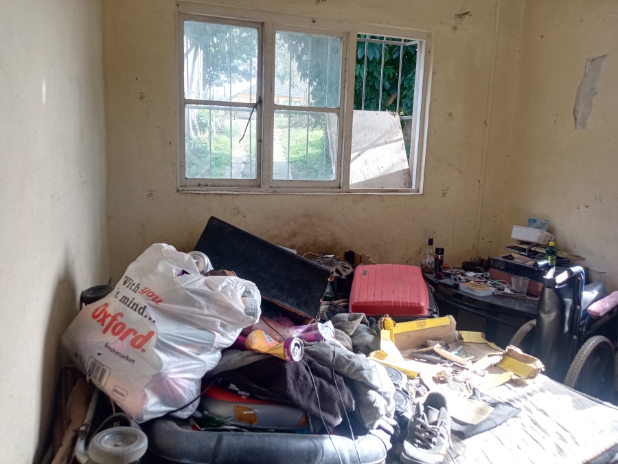 6 Bedroom Property for Sale in Hillary KwaZulu-Natal