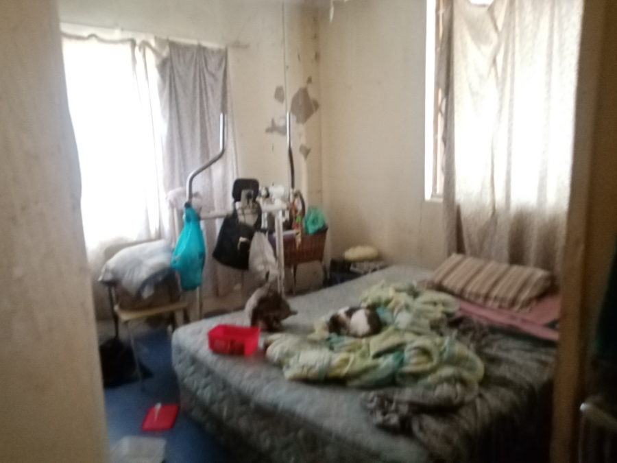 6 Bedroom Property for Sale in Hillary KwaZulu-Natal