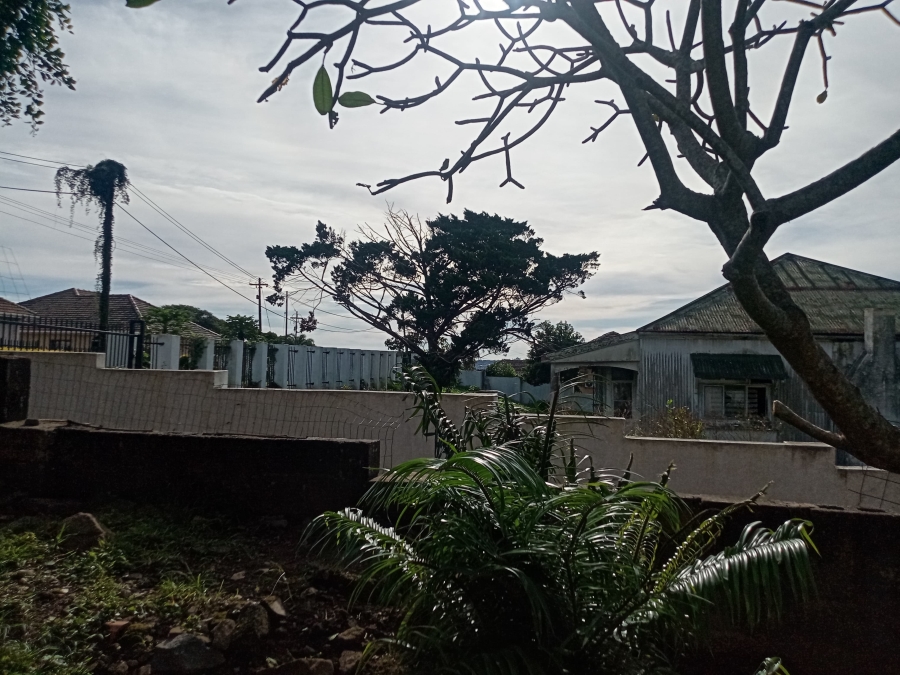 6 Bedroom Property for Sale in Hillary KwaZulu-Natal