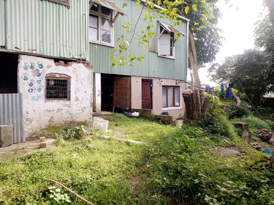 6 Bedroom Property for Sale in Hillary KwaZulu-Natal