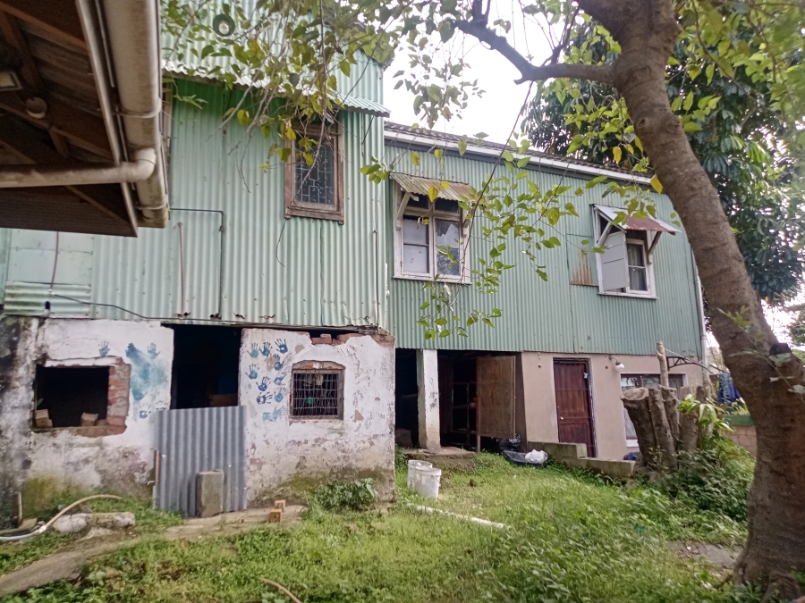 6 Bedroom Property for Sale in Hillary KwaZulu-Natal