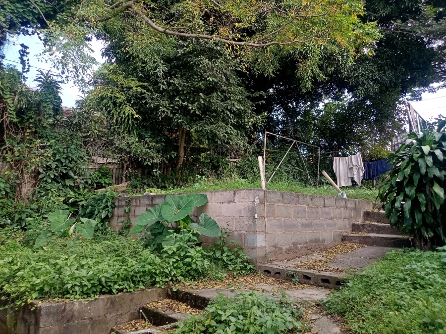 6 Bedroom Property for Sale in Hillary KwaZulu-Natal