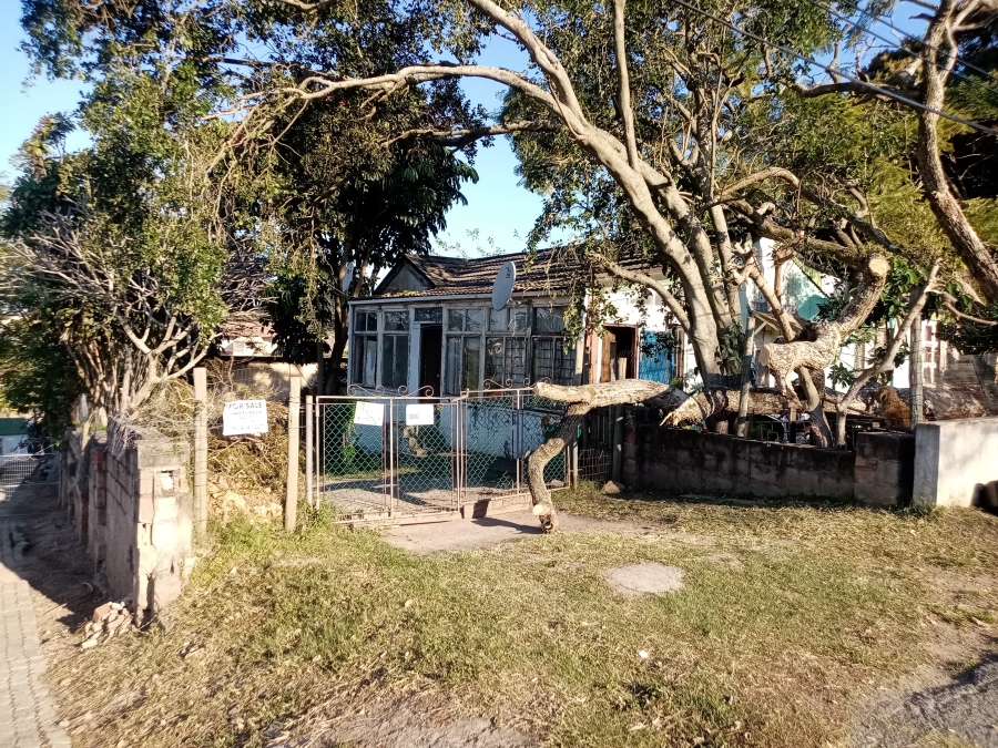 6 Bedroom Property for Sale in Hillary KwaZulu-Natal