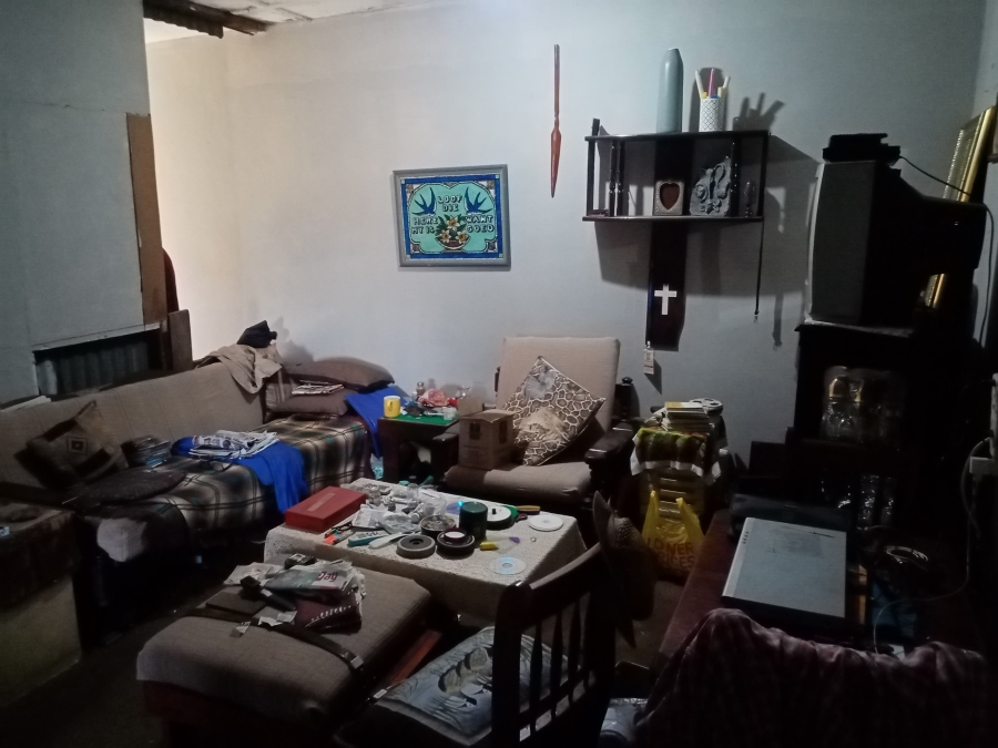 6 Bedroom Property for Sale in Hillary KwaZulu-Natal