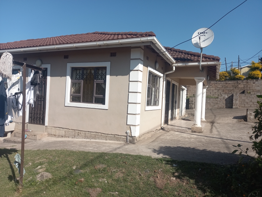 3 Bedroom Property for Sale in Lovu KwaZulu-Natal