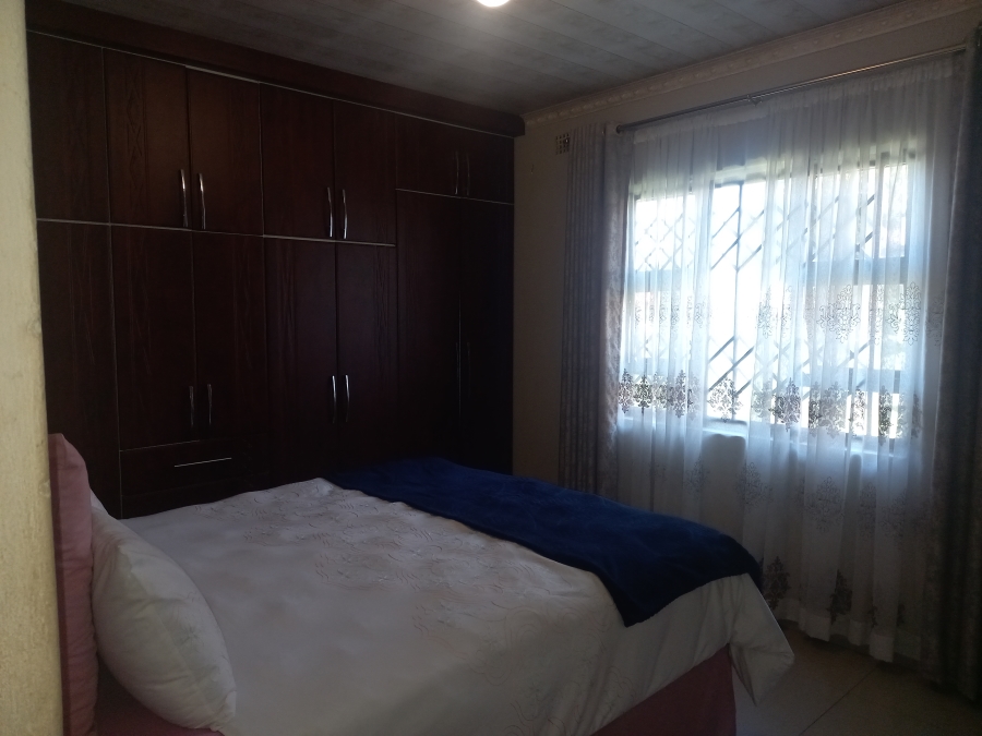 3 Bedroom Property for Sale in Lovu KwaZulu-Natal