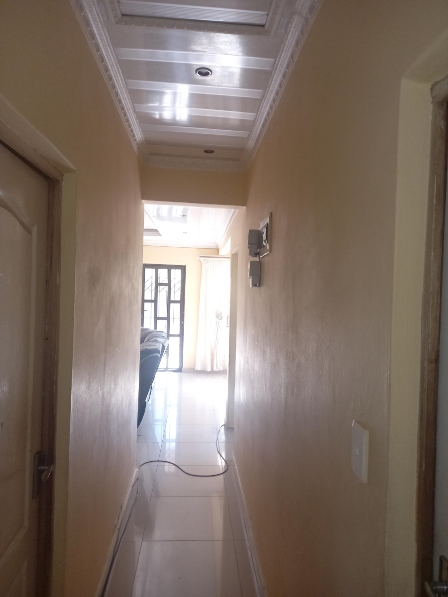 3 Bedroom Property for Sale in Lovu KwaZulu-Natal
