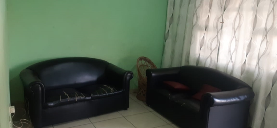 To Let 2 Bedroom Property for Rent in Lovu KwaZulu-Natal